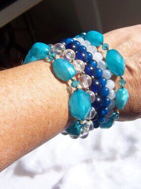 Maurices NWT Elastic Bracelet Set